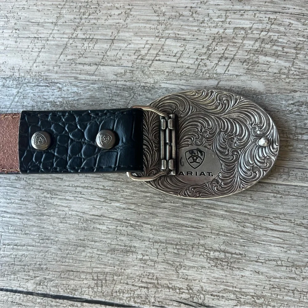 Ariat Floral Rhinestone Leather Belt and Buckle!